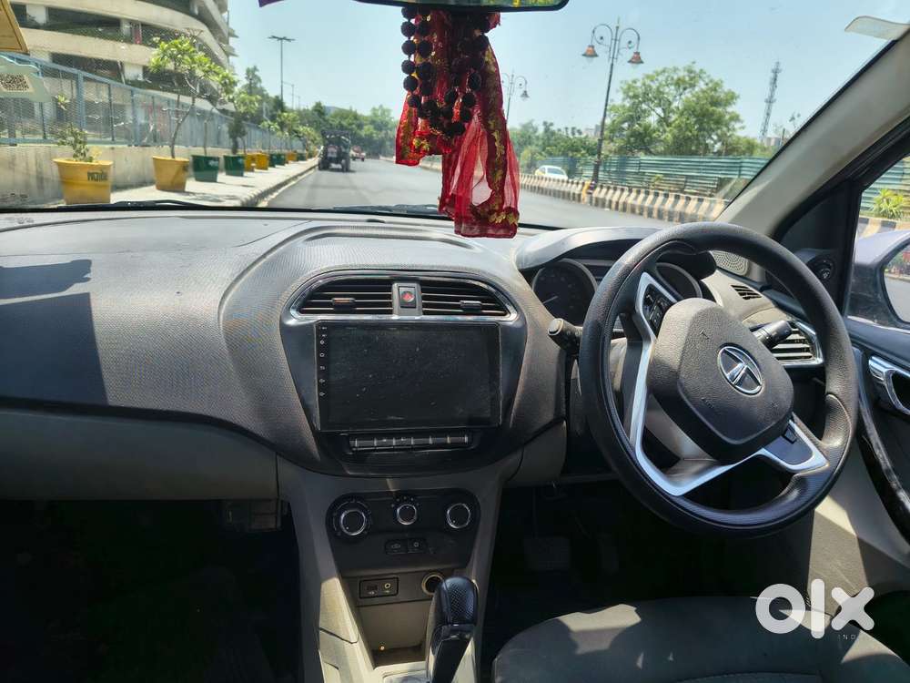 Tata Tiago 1.2 Revotron Xza, 2017, Petrol