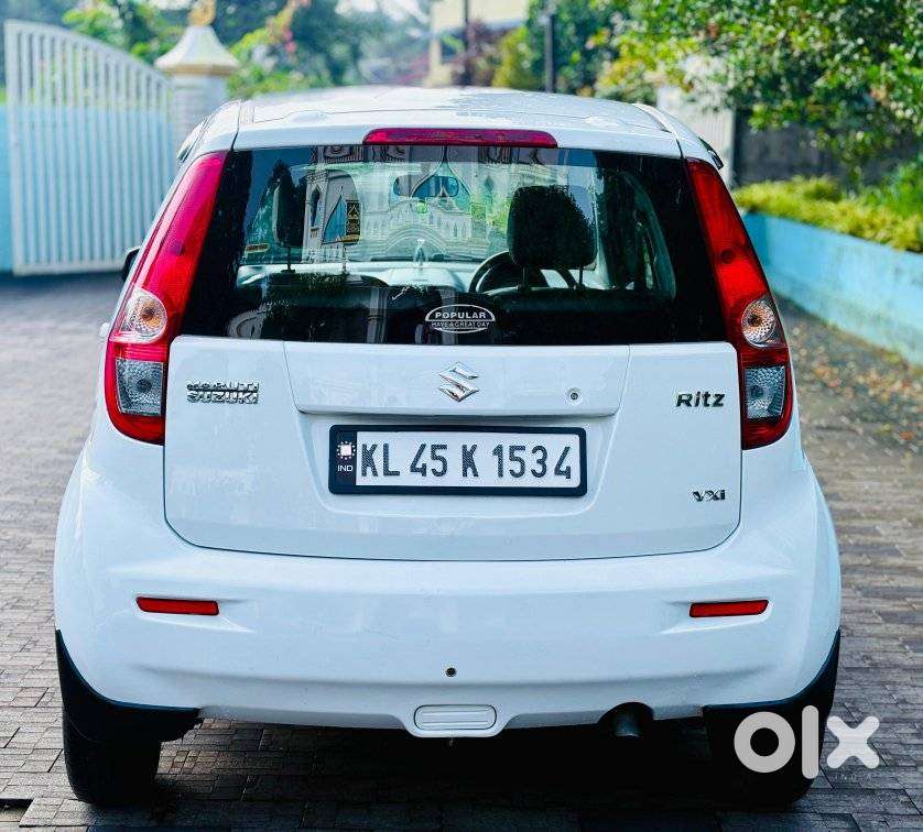 Maruti Suzuki Ritz Lxi, 2013, Petrol