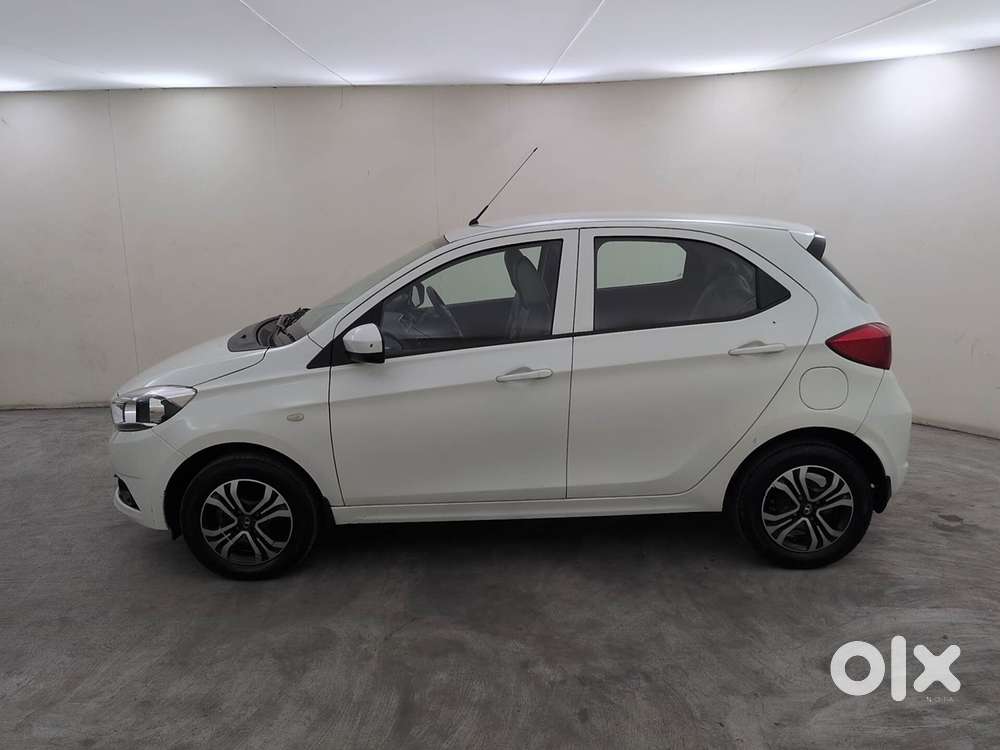Tata Tiago Xza, 2019, Petrol
