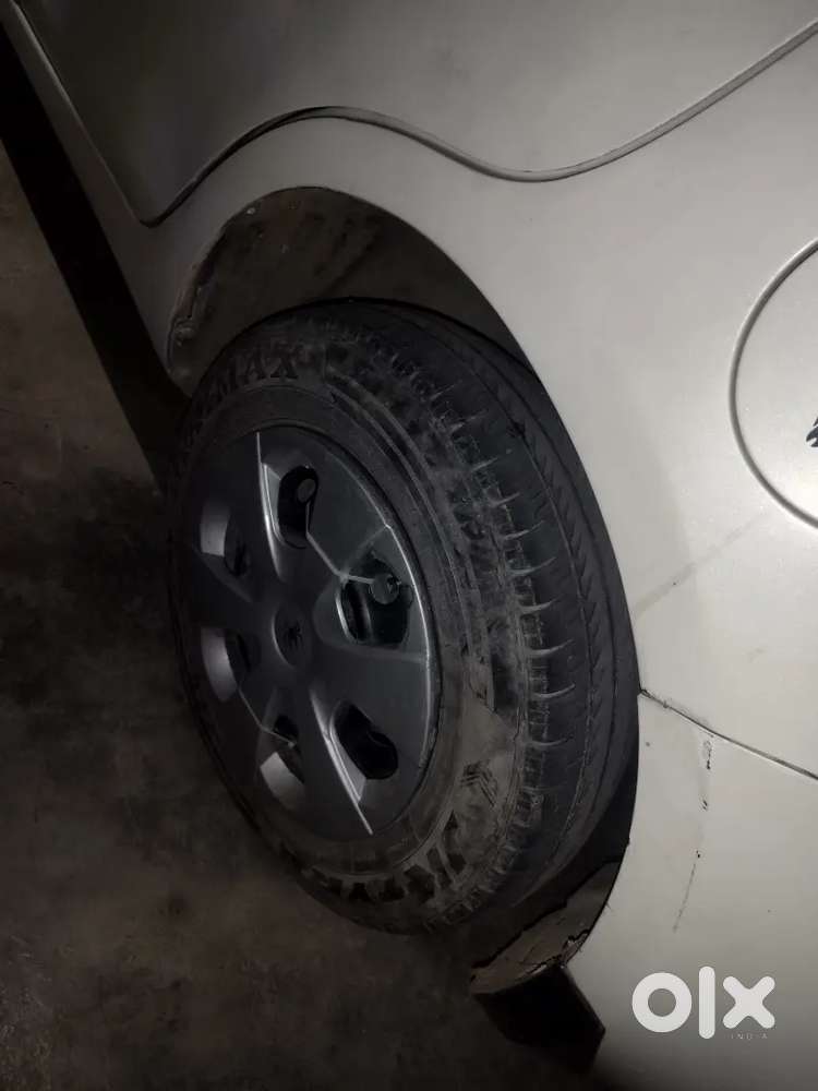 Maruti Suzuki Dzire 2012