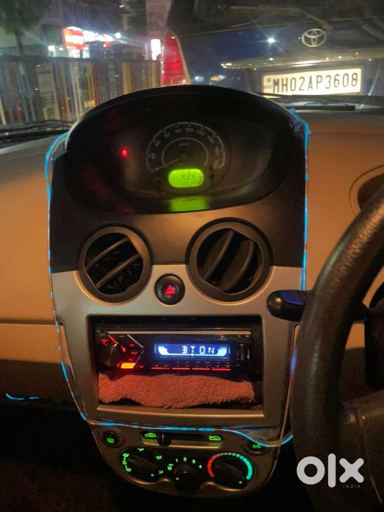 Chevrolet Spark 2011 Km Driven