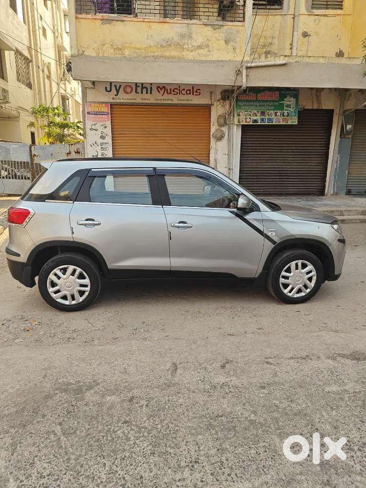 Maruti Suzuki Brezza 2016 Diesel 120000 Km Driven