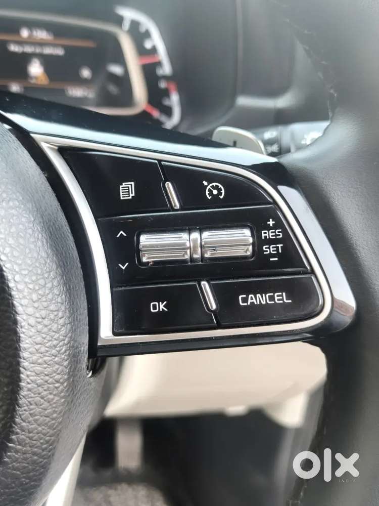 Kia Sonet 2023 Petrol 15300 Km Driven