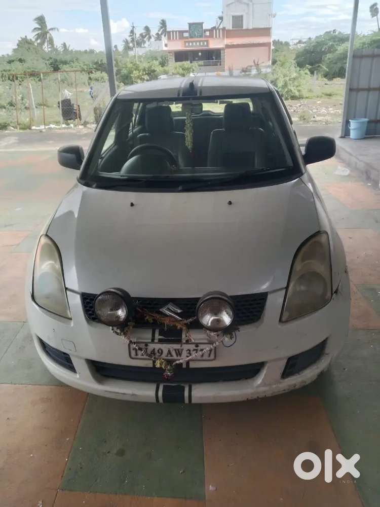 Maruti Suzuki Swift Dzire 2010