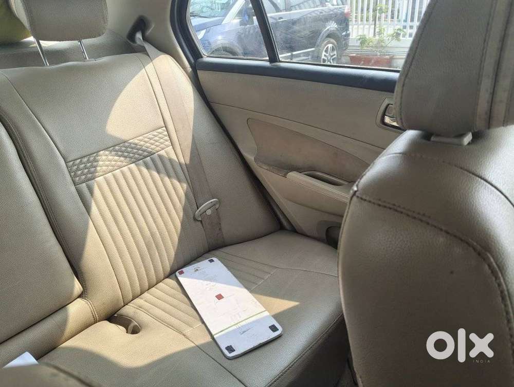 Maruti Suzuki Swift Dzire, 2015, Diesel