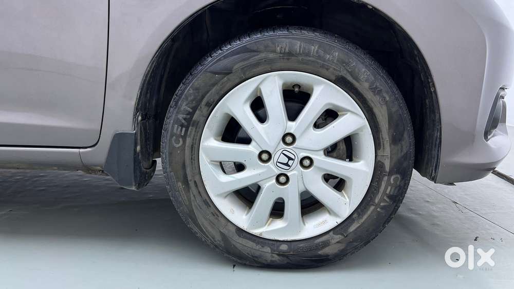 Honda Mobilio V I-vtec, 2015, Petrol
