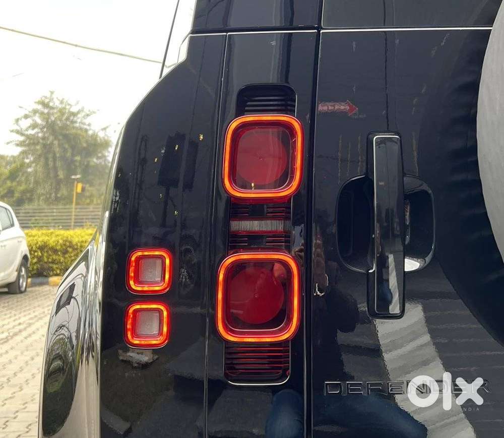 Land Rover Defender 2.0 110 Hse, 2026, Petrol