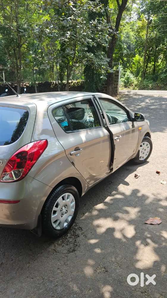 Hyundai I20 2013 Petrol Well Maintained