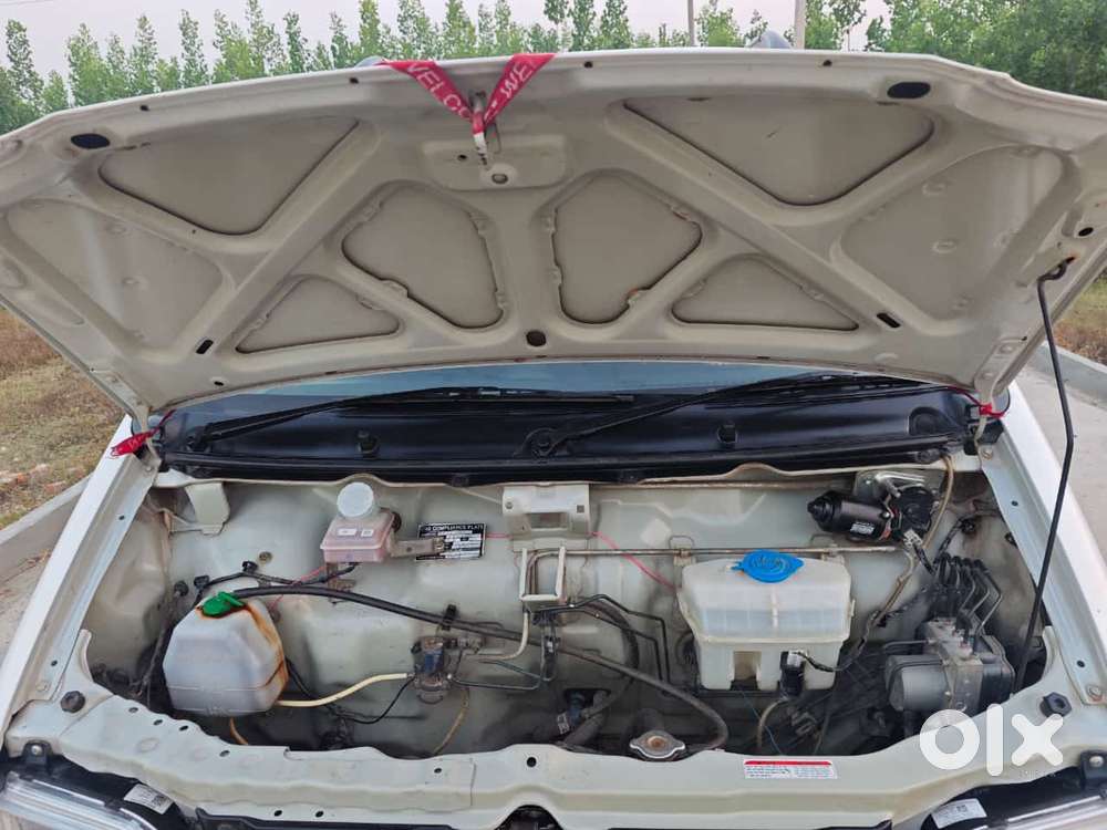 Maruti Suzuki Eeco 1.2 7 Str Std(o), 2022, Cng & Hybrids