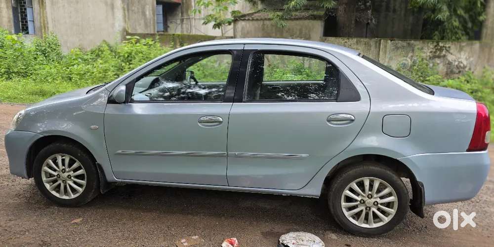 Toyota Etios [2013-2014] Petrol Manual 2011