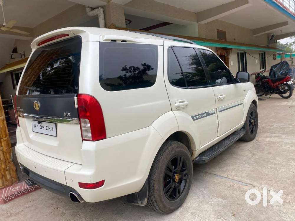 Tata Safari Storme Diesel Well Maintained