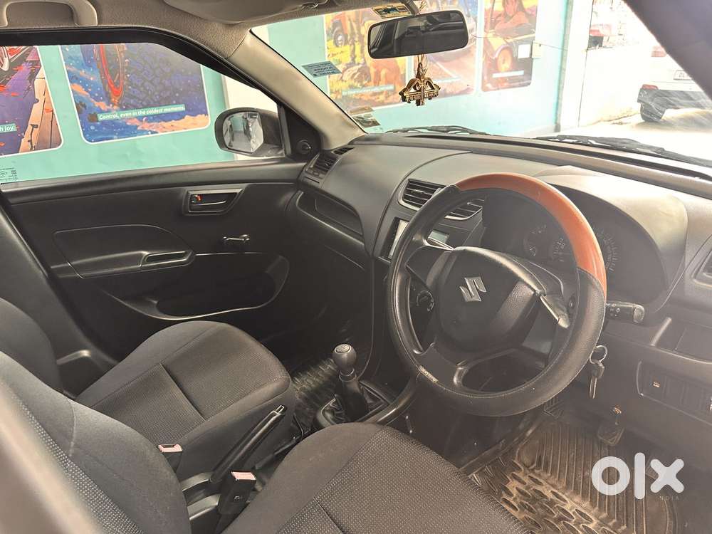 Maruti Suzuki Swift Lxi Option, 2011, Petrol