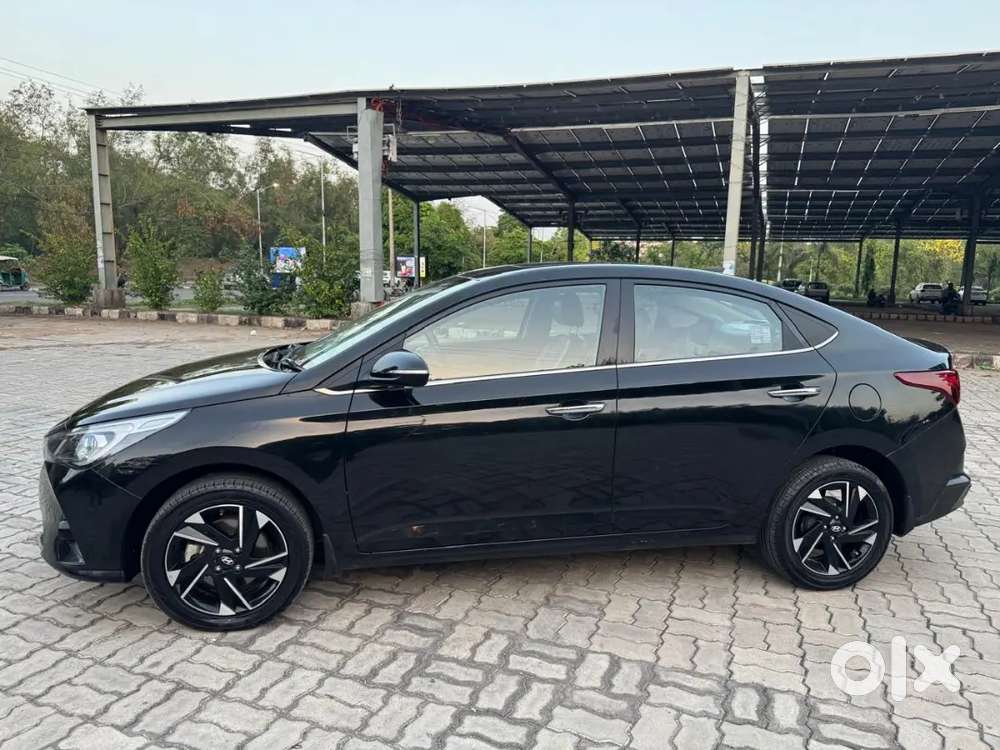 Hyundai Verna 2022 Diesel 70000 Km Driven