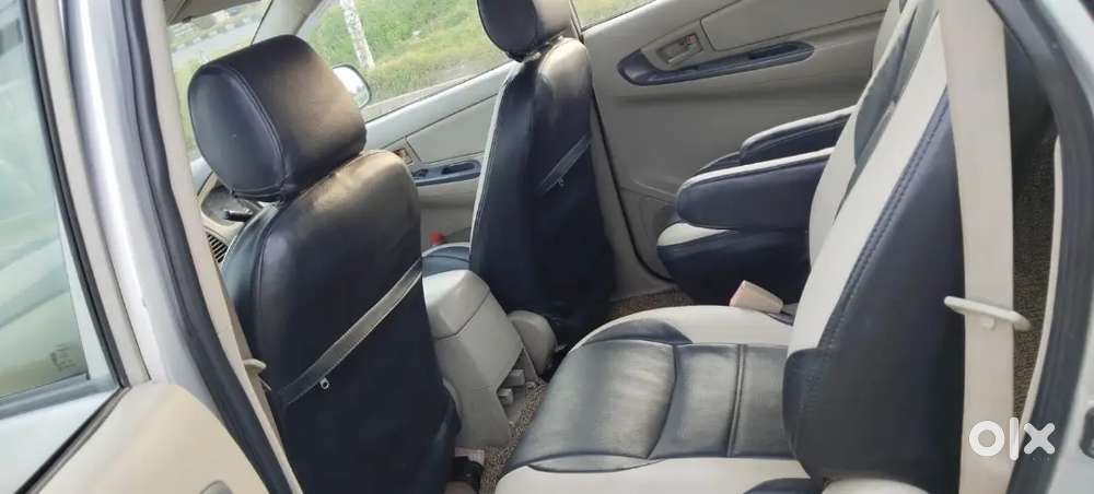 Toyota Innova Petrol Manual 2014