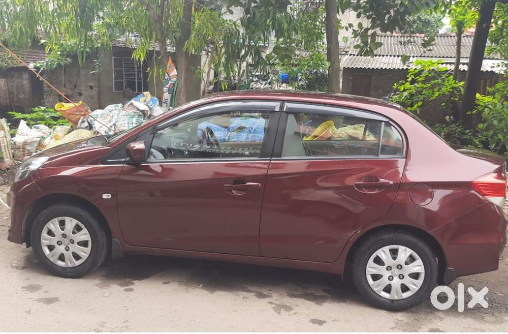 2014 Honda Amaze S I-vtec  47,088 Km  Honda Serviced