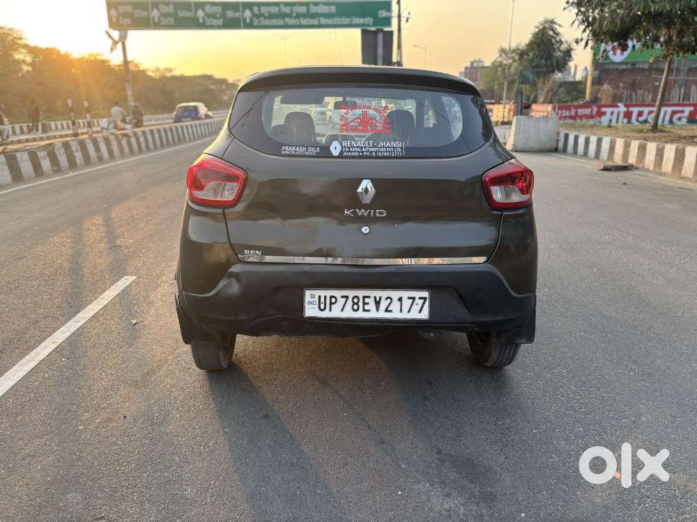 Renault Kwid 1.0 Rxt 02 Anniversary Edition, 2017, Petrol