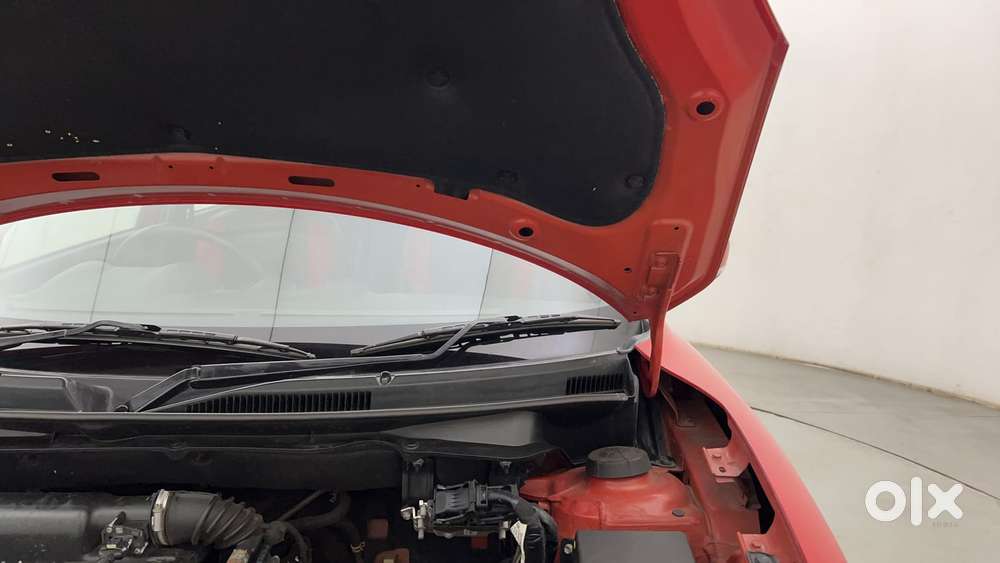 Maruti Suzuki Swift 1.3 Zxi, 2022, Petrol