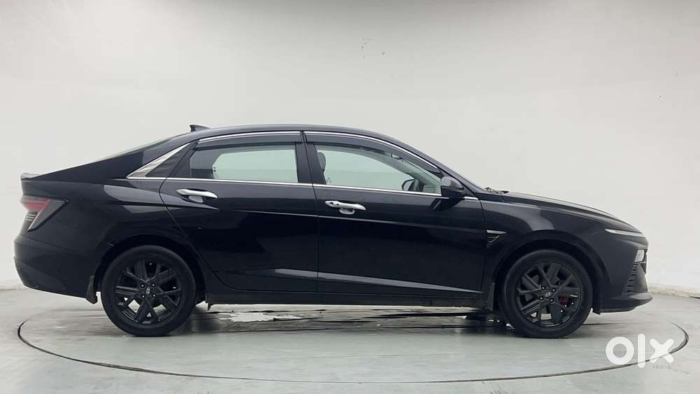 Hyundai Verna 1.5 Sx (o) Turbo Petrol Mt, 2023, Petrol