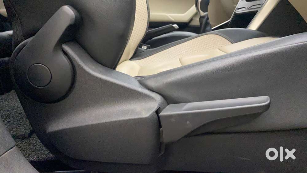 Volkswagen Virtus 1.0 Topline Tsi, 2022, Petrol