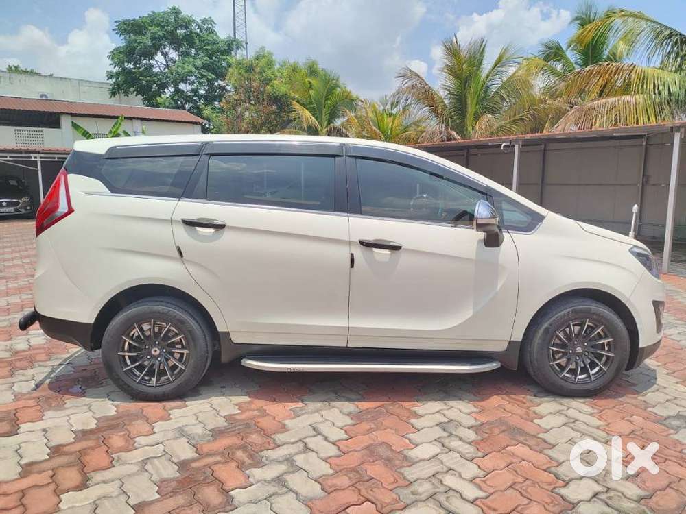 Mahindra Marazzo, 2019, Diesel