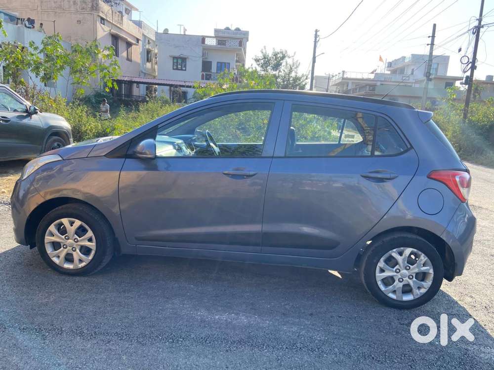Hyundai Grand I10 Sportz 1.2 Kappa Vtvt, 2017, Petrol
