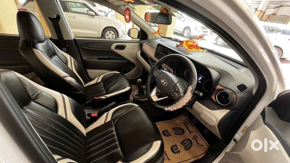 Hyundai Aura Petrol Manual 2023