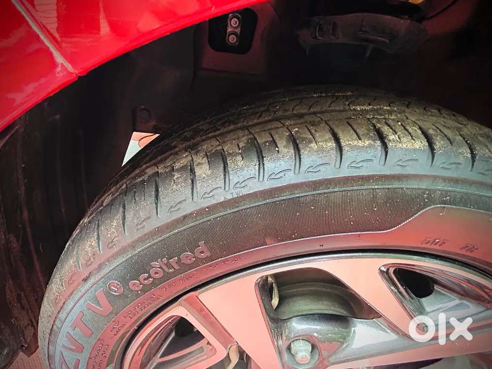 Hyundai Aura 1.2 Petrol 2022 Manual