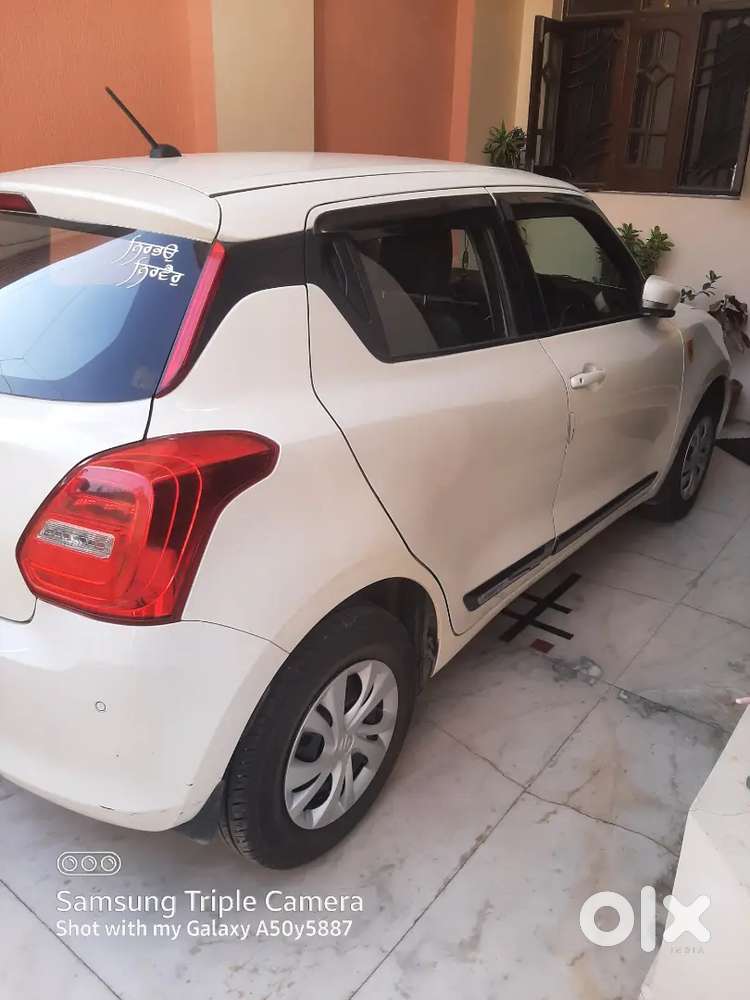 Maruti Suzuki Swift Vxi 2021