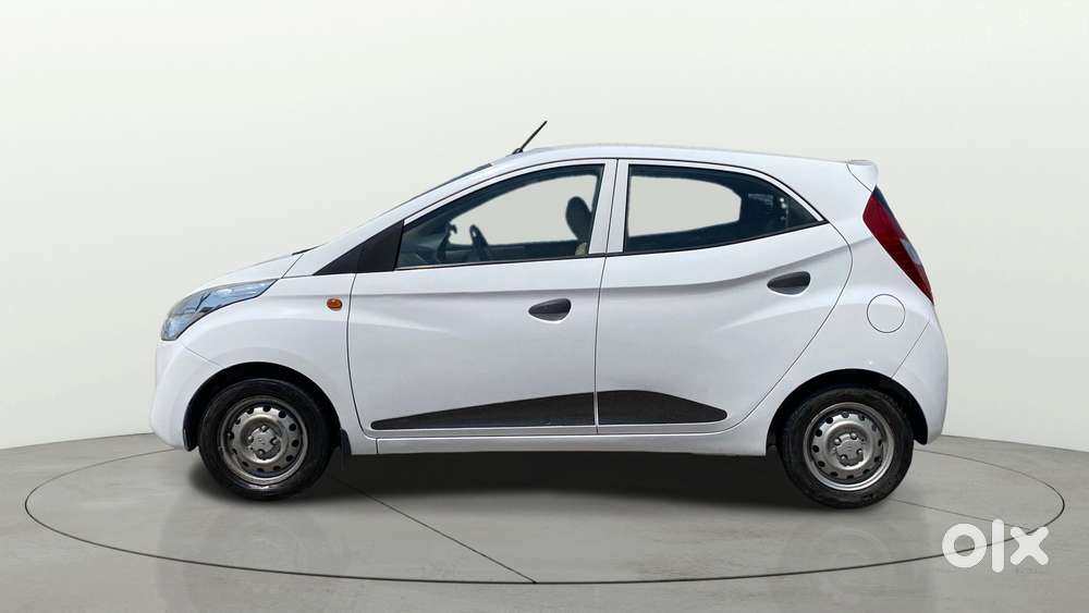 Hyundai Eon Era+ Se, 2017, Petrol