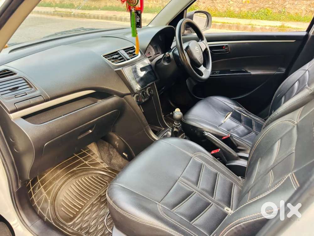 Maruti Suzuki Swift Lxi Optional-o, 2017, Petrol