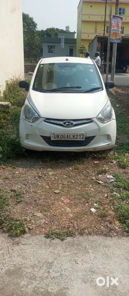 Achi Saf Sutari Car Kam Chali Hai