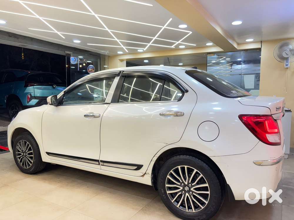Maruti Suzuki Dzire 1.2 Zxi Plus Amt, 2018, Petrol
