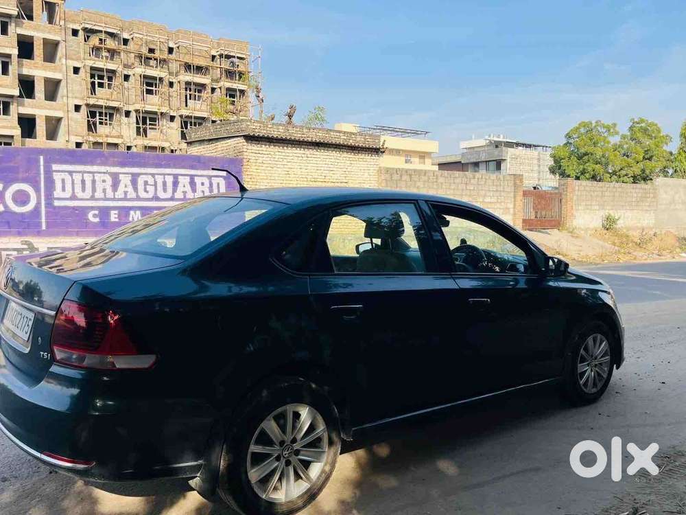 Volkswagen Vento 1.5 Highline Plus At 16 Alloy, 2018, Petrol