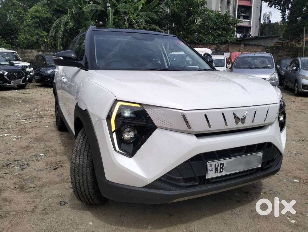 Mahindra Xuv 3xo Ax7l Petrol Mt, 2026, Petrol