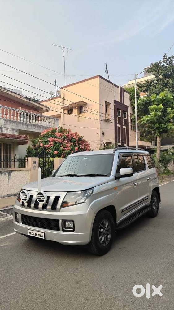 Mahindra Tuv 300 T10, 2018, Diesel
