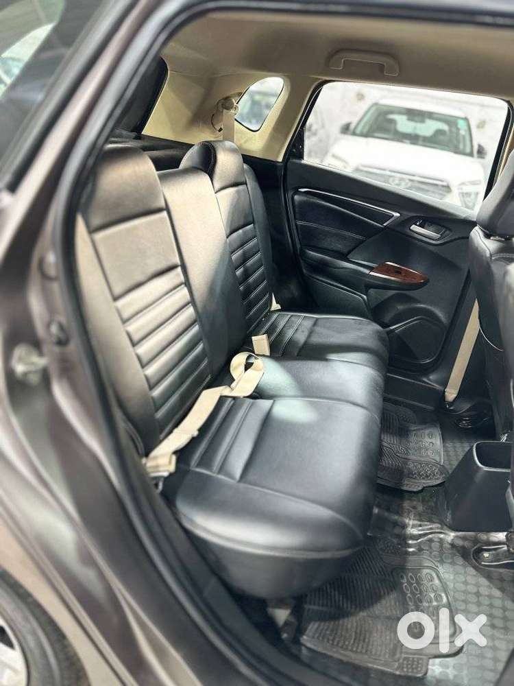 Honda Jazz V Automatic, 2016, Petrol