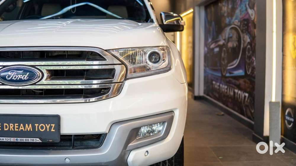 Ford Endeavour 3.2 Titanium At 4x4, 2017, Petrol