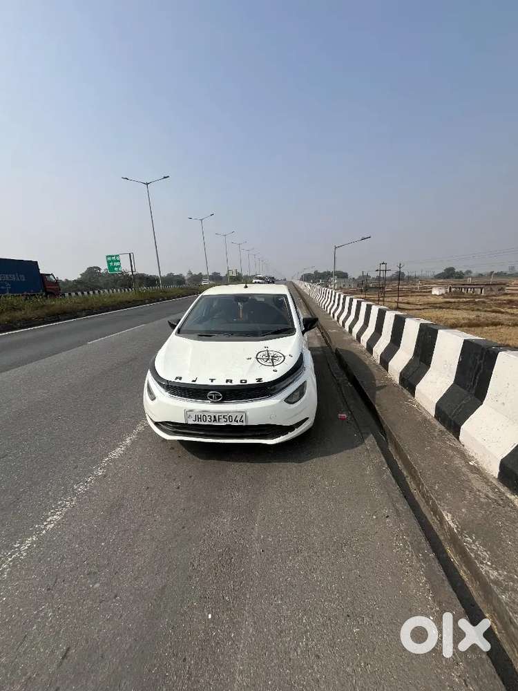Tata Altroz 2021 Petrol Well Maintained