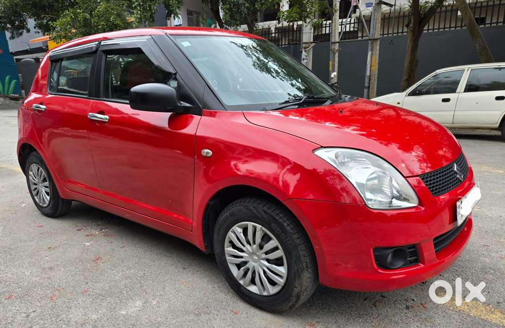 Maruti Suzuki Swift 2004-2010 Vxi Bsiv, 2011, Petrol
