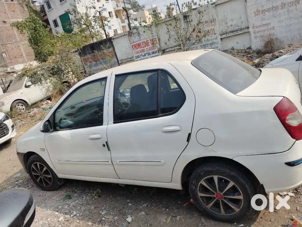 Acchi Condition Mein Gadi Thoda Bahut Kam Hai Servicing Ka