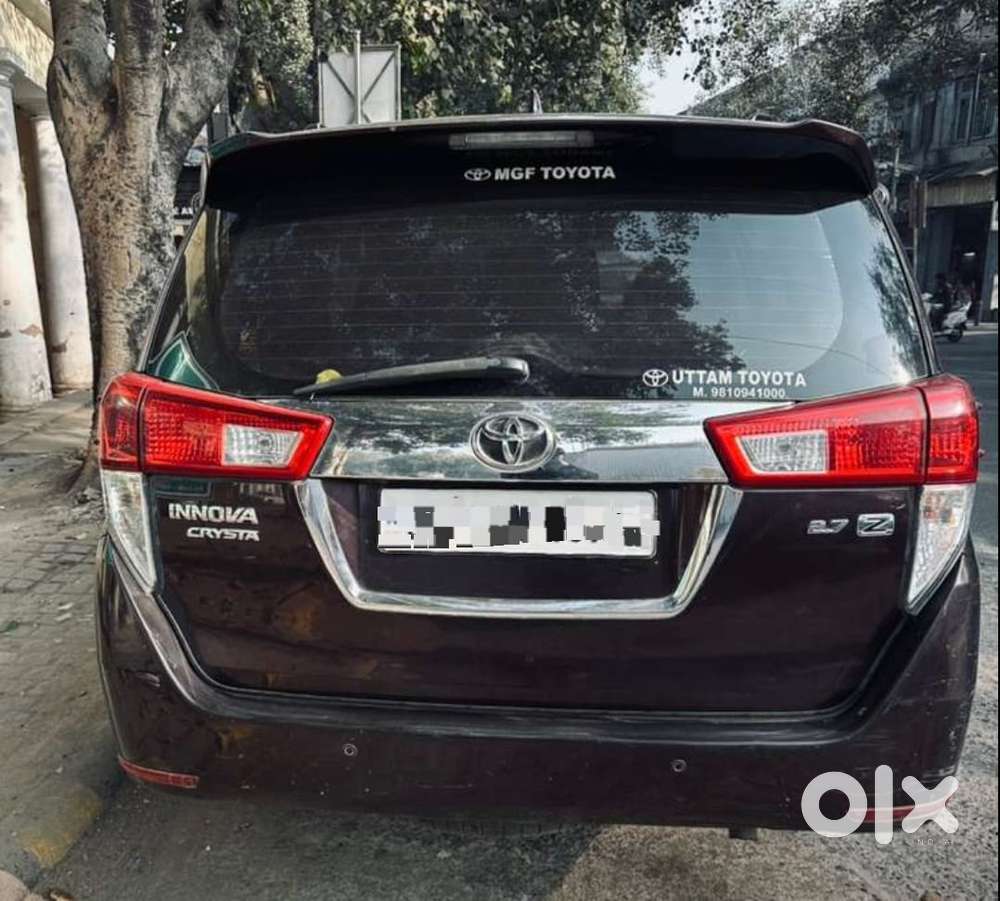 Toyota Innova Crysta 2.8 Zx At, 2016, Petrol