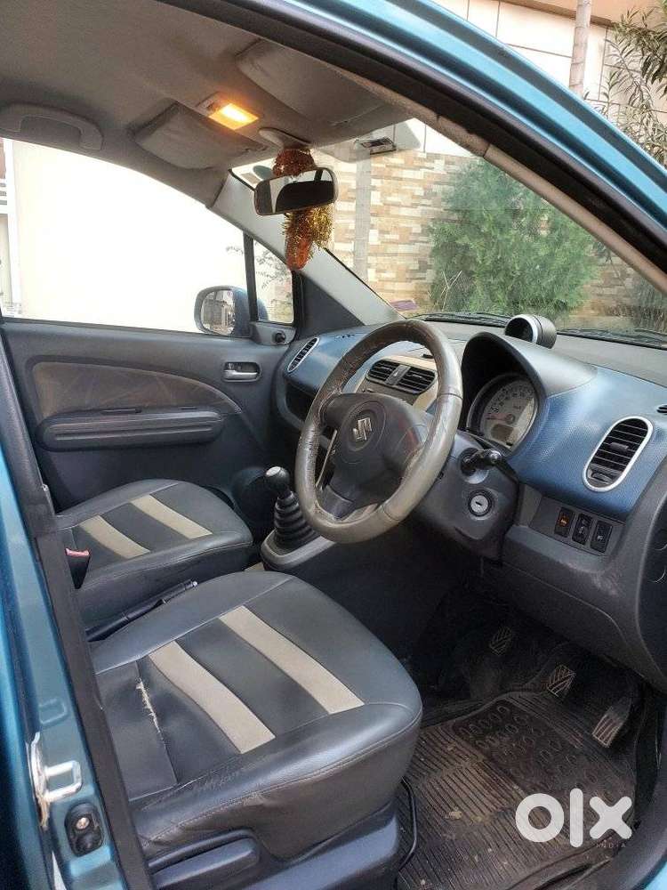 Maruti Suzuki Ritz Vxi Genus, 2010, Petrol