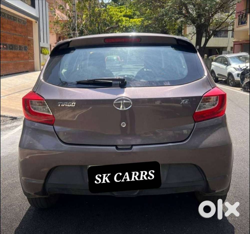 Tata Tiago 1.2 Revotron Xza, 2018, Petrol