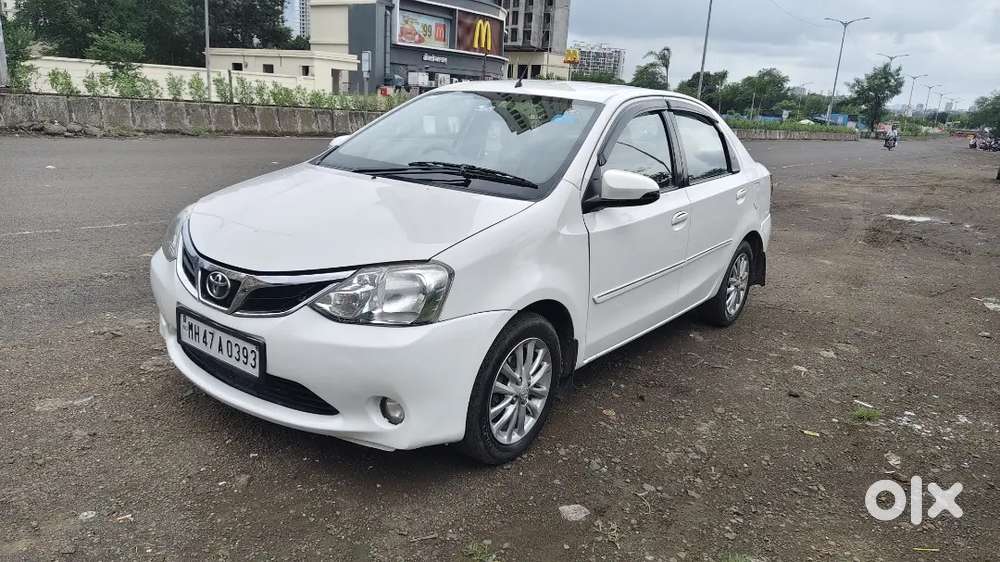 Toyota Etios Vx 2015 (aftermarket Lovato Cng Fitting)
