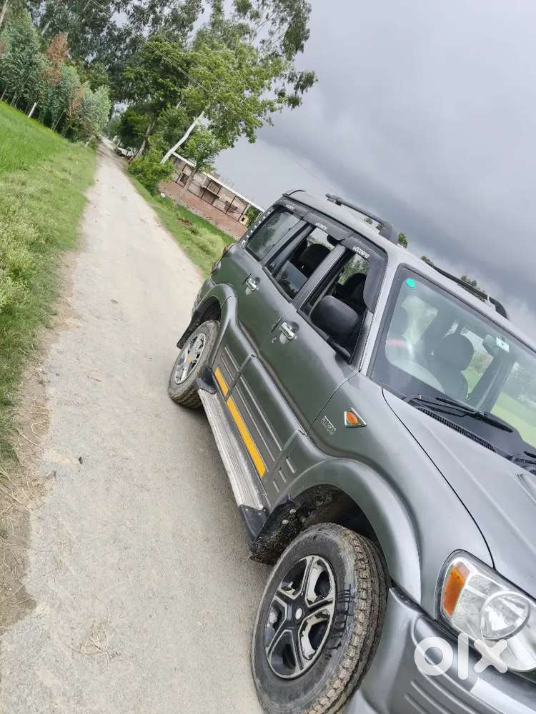 Mahindra Scorpio 2006 Diesel Manual