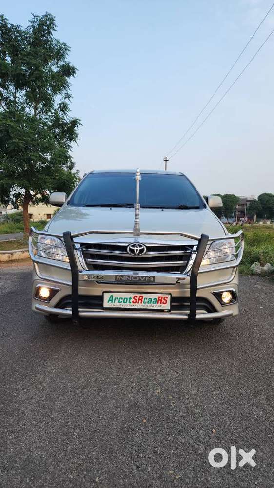 Toyota Innova 2.5 G (diesel) 7 Seater, 2016, Diesel