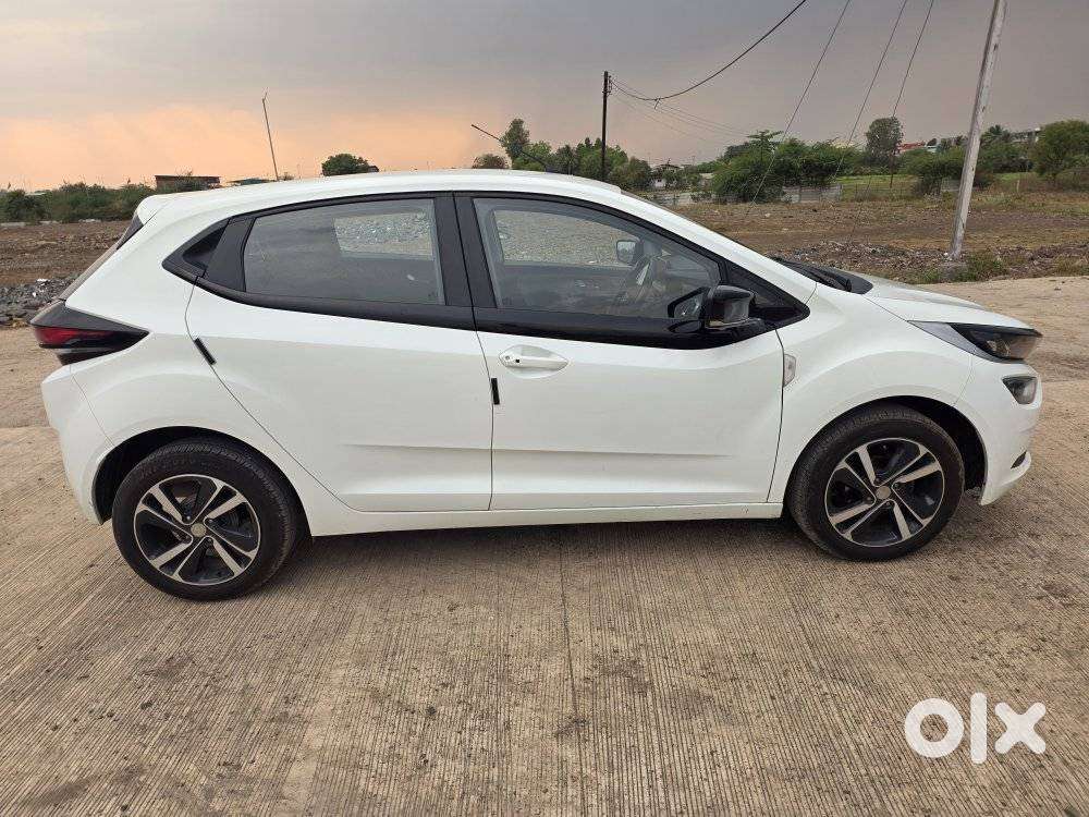Tata Altroz Xz, 2020, Petrol