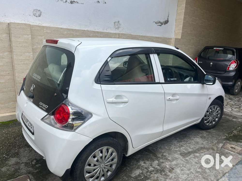 Honda Brio 2016 Petrol Well Maintained