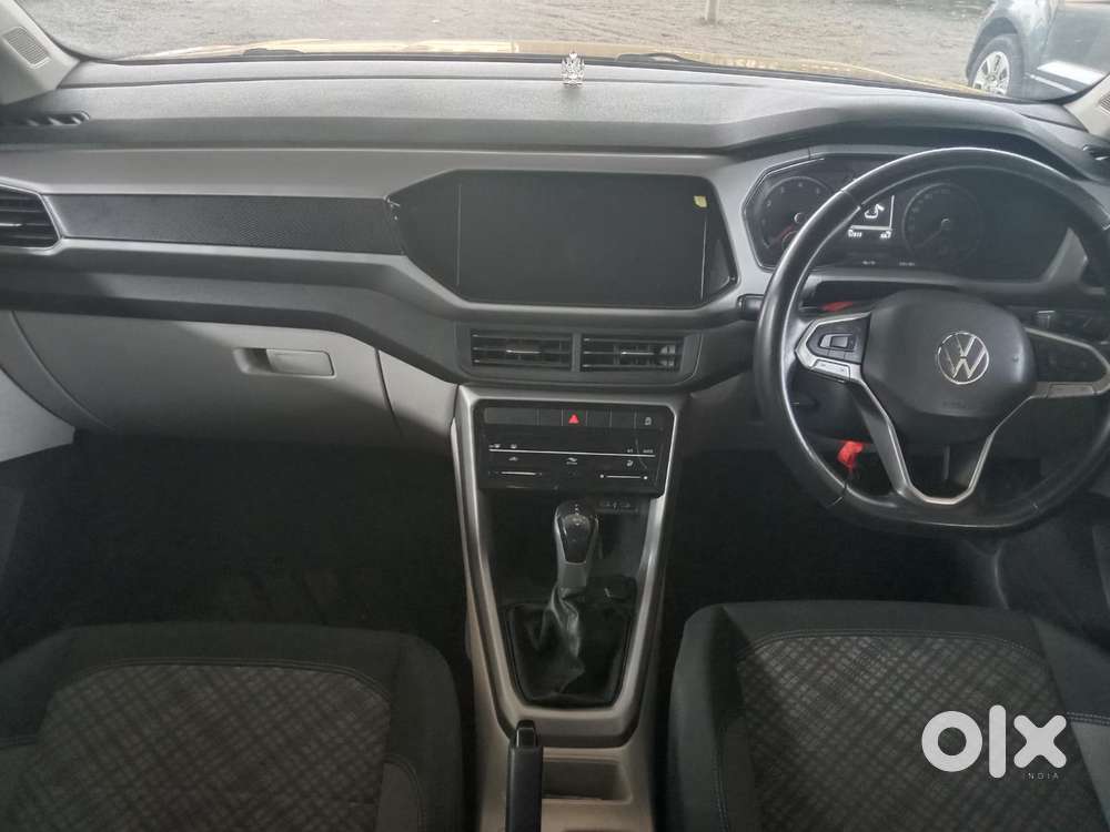 Volkswagen Taigun 1.0 Tsi Highline At, 2023, Petrol