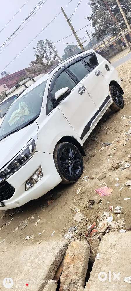 Toyota Innova Crysta